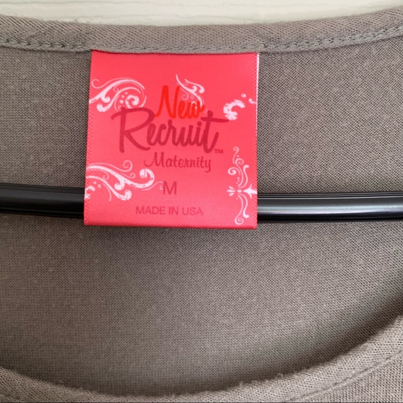 New Recruit Maternity quarter sleeve top - Picture 3 of 3